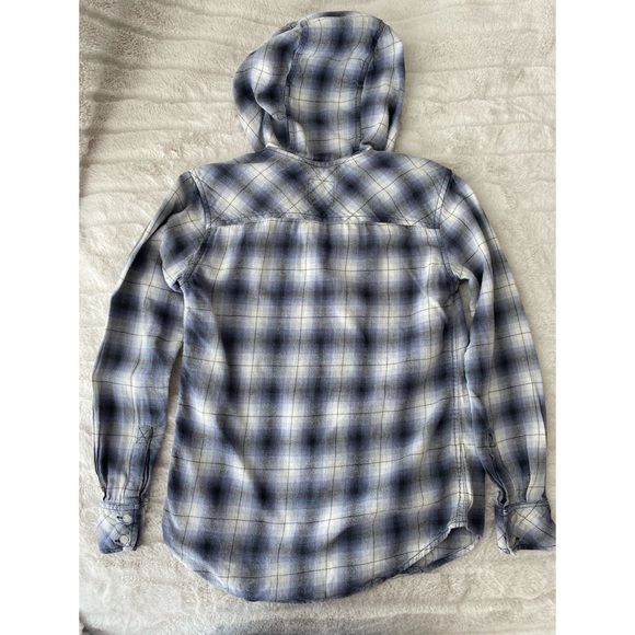 TNA hooded flannel. Size XS - Picture 2 of 5